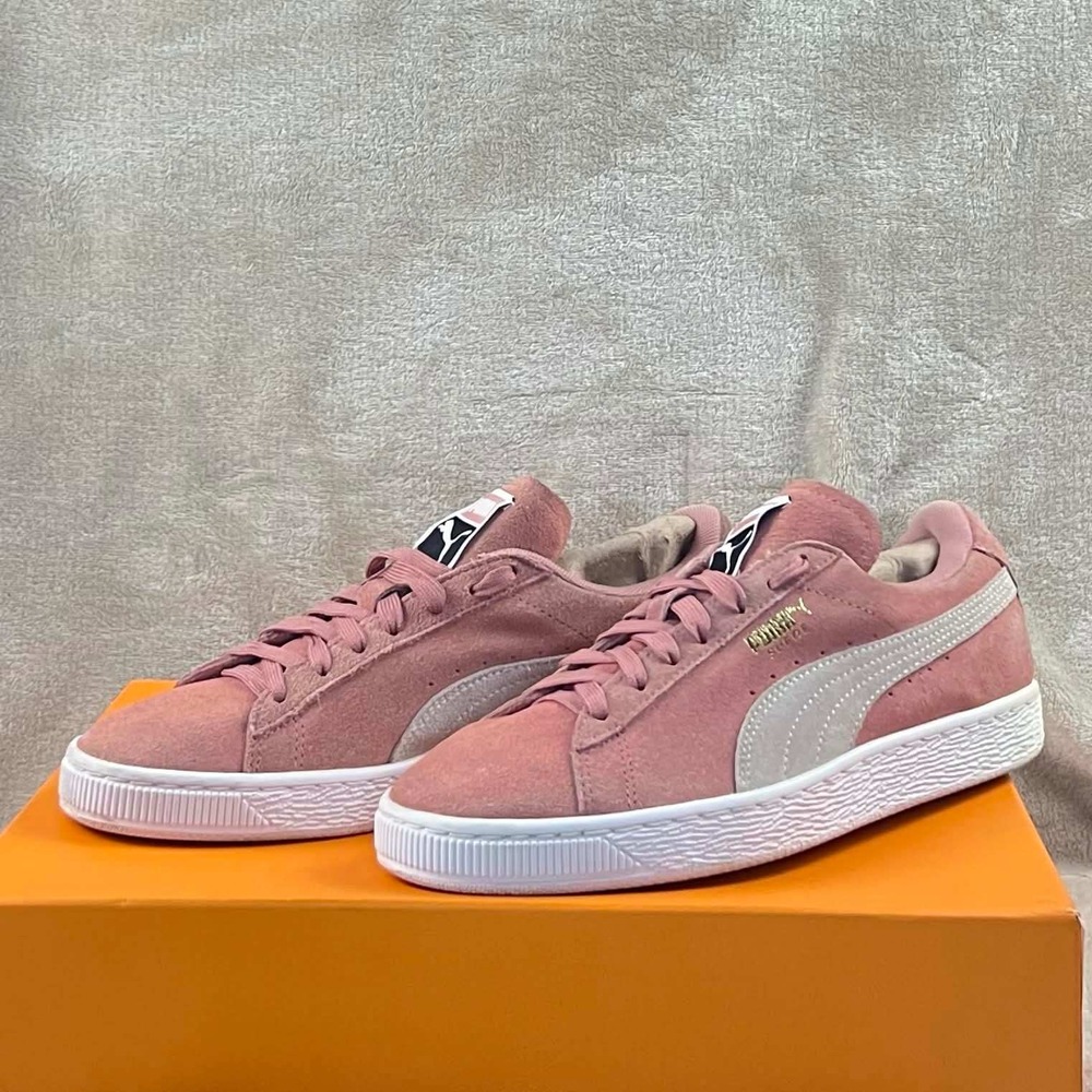 Puma Suede Classic Womens Pink Sneakers Low Top Shoes 355462 56 Size 7.5
